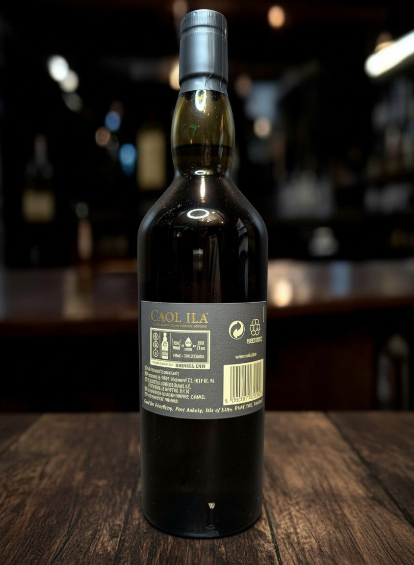 Whiskyquartier Caol Ila Distillers Edition 2022 Single Malt Scotch Whisky in Moscatel Cask, 0.7L, Islay
