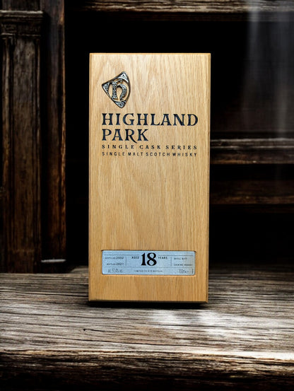 Highland Park 18 Years Single Cask Whisky Flasche Refill Sherry Butt Fassstärke