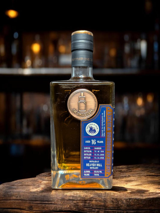 Flasche The Single Cask Burbon Whisky The Village 2026