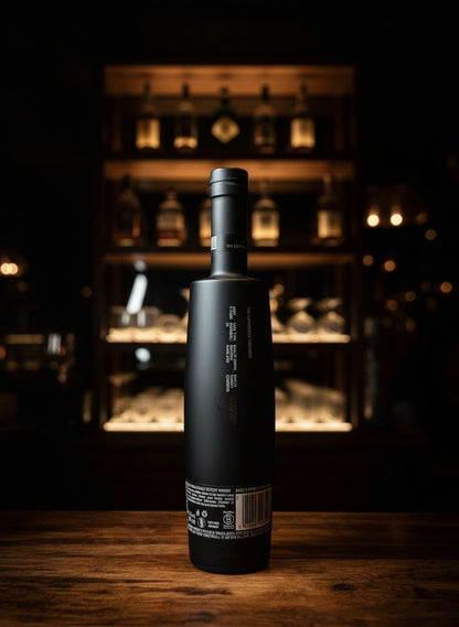 Whiskyquartier Bruichladdich Octomore 15.2 Islay Single Malt Scotch Whisky in schwarzer Flasche, 108.2 PPM, 0.7L