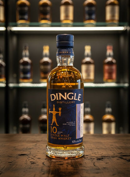 Dingle 10 Jahre Single Malt Irish Whiskey in 0,7L Flasche, gereift in Bourbon, Port & PX Sherry Fässern.