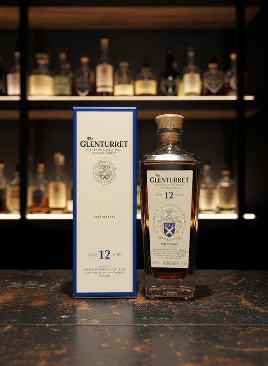 Whiskyquartier Glenturret 12 Jahre 2025 Highland Single Malt Scotch Whisky in Glasflasche mit Karton.