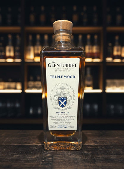 Whiskyquartier Glenturret Triple Wood 2024 Release Single Malt Scotch Whisky 0,7L in Glasflasche mit Holzkorken