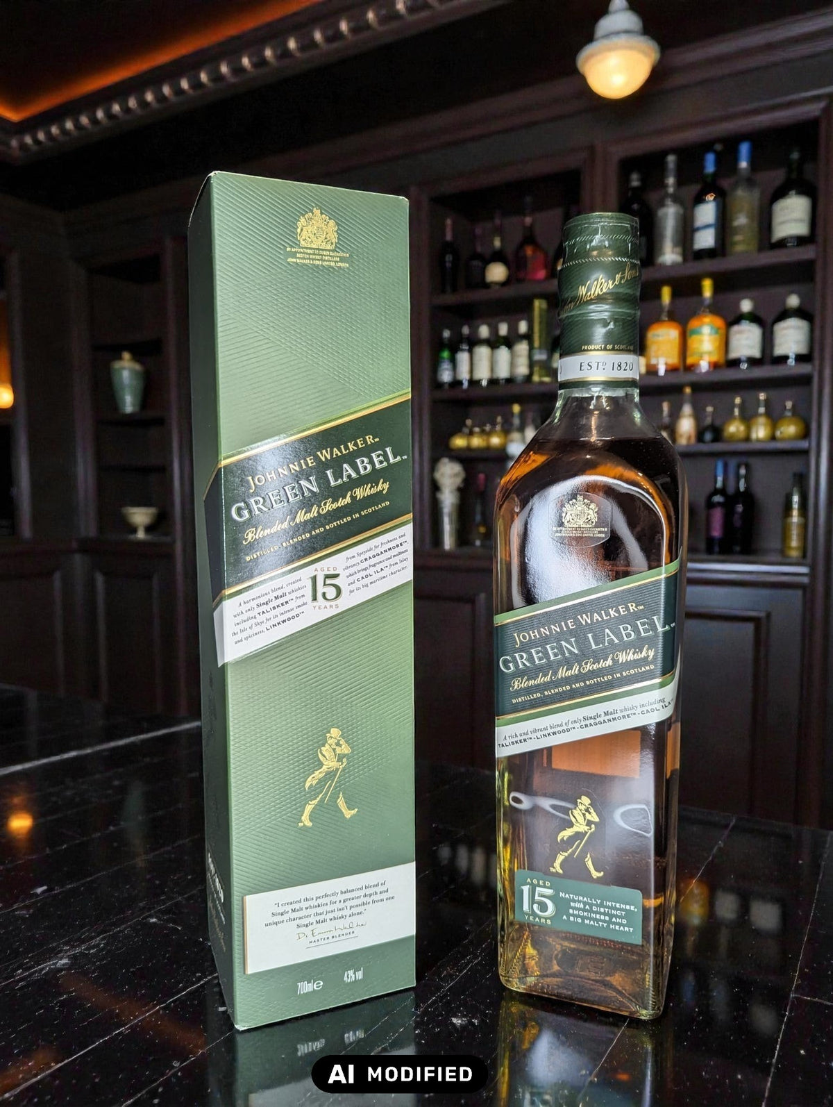 Johnnie Walker Green Label Blended Malt Scotch Whisky 15 Jahre alt, 0,7L Flasche und Karton. Whiskyquartier
