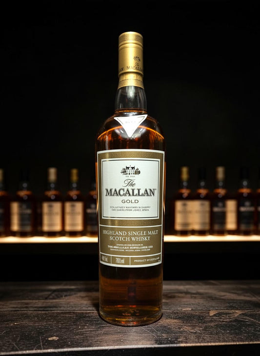 Whiskyquartier Macallan Gold 1824 Series Single Malt Scotch Whisky 0,7L, goldene Kappe, bernsteinfarbener Whisky