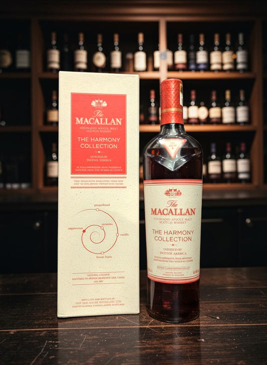Macallan Harmony Collection Intense Arabica Whisky in 0,7L Flasche mit passender Kartonverpackung, inspiriert von Kaffeearomen.