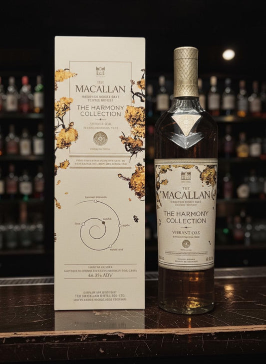 Macallan Harmony Collection Vibrant Oak Single Malt Scotch Whisky 0,7L in Geschenkverpackung mit Noten von Vanille, Apfel und Eiche.