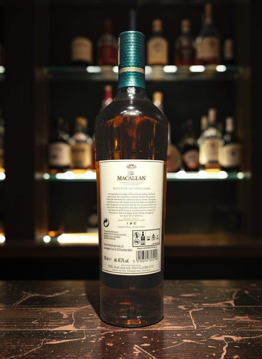 Whiskyquartier Macallan Lumina Quest Collection 0,7L Flasche mit grünem Etikett und goldenen Akzenten