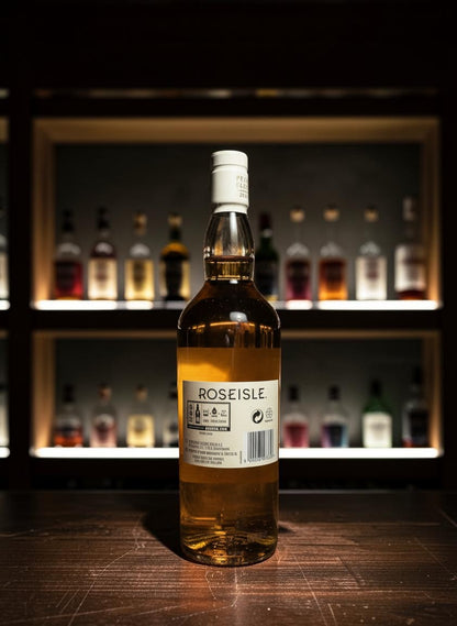 Whiskyquartier: Roseisle 12 Jahre "The Origami Kite" Single Malt Scotch Whisky in klarer Flasche mit hellem Etikett.